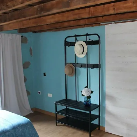 Casa Fita En El Cubo De La Galga * Puntallana