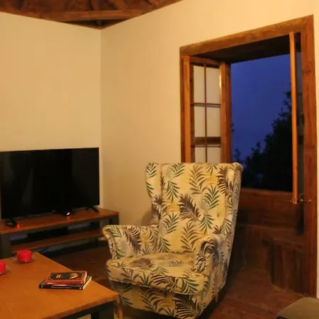 Landsted Casa Fita En El Cubo De La Galga Puntallana