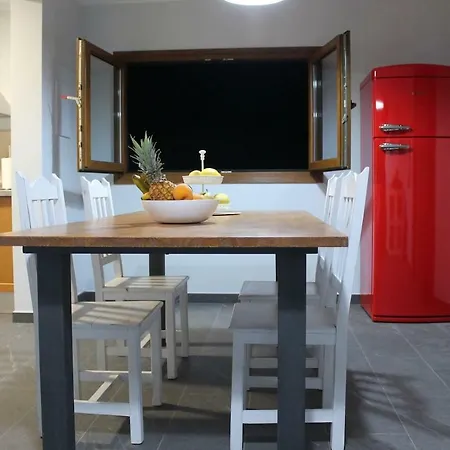 Casa Fita En El Cubo De La Galga Landsted *